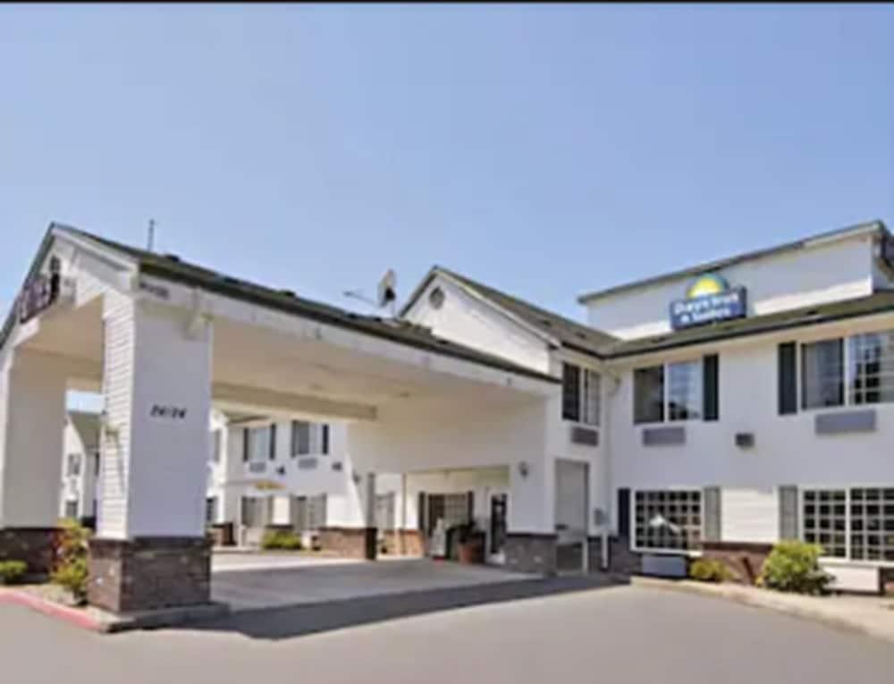 Hotel Days & By Wyndham Gresham